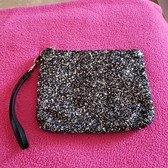 Target Handbags - 🔷️$8/ea OR 3/$20🔷️Dressy Wristlet/clutch
